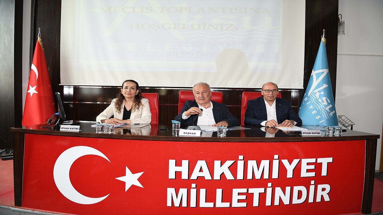 AKSU’DA DÖNEMİN SON MECLİSİ YAPILDI