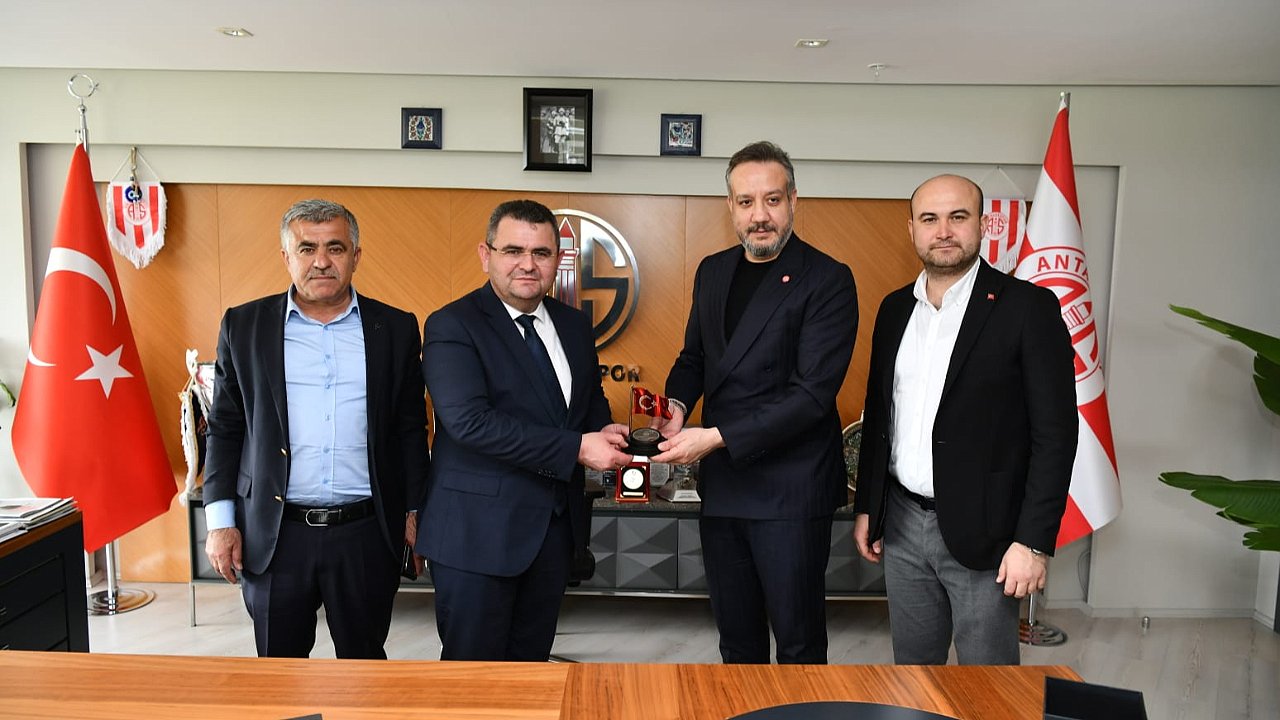 Bekir Kıvrım Antalyaspor’u ziyaret etti
