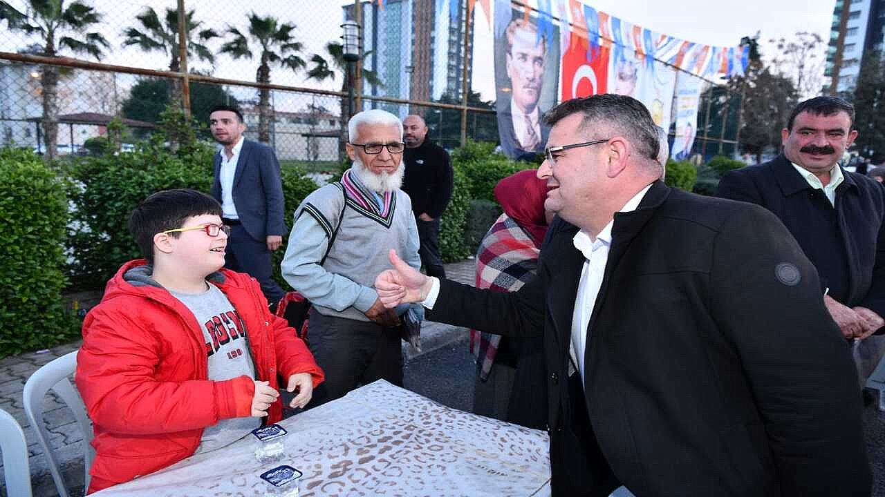 BEKİR KIVRIM İLK İFTARINI TOKİ KONUTLARINDA YAPTI