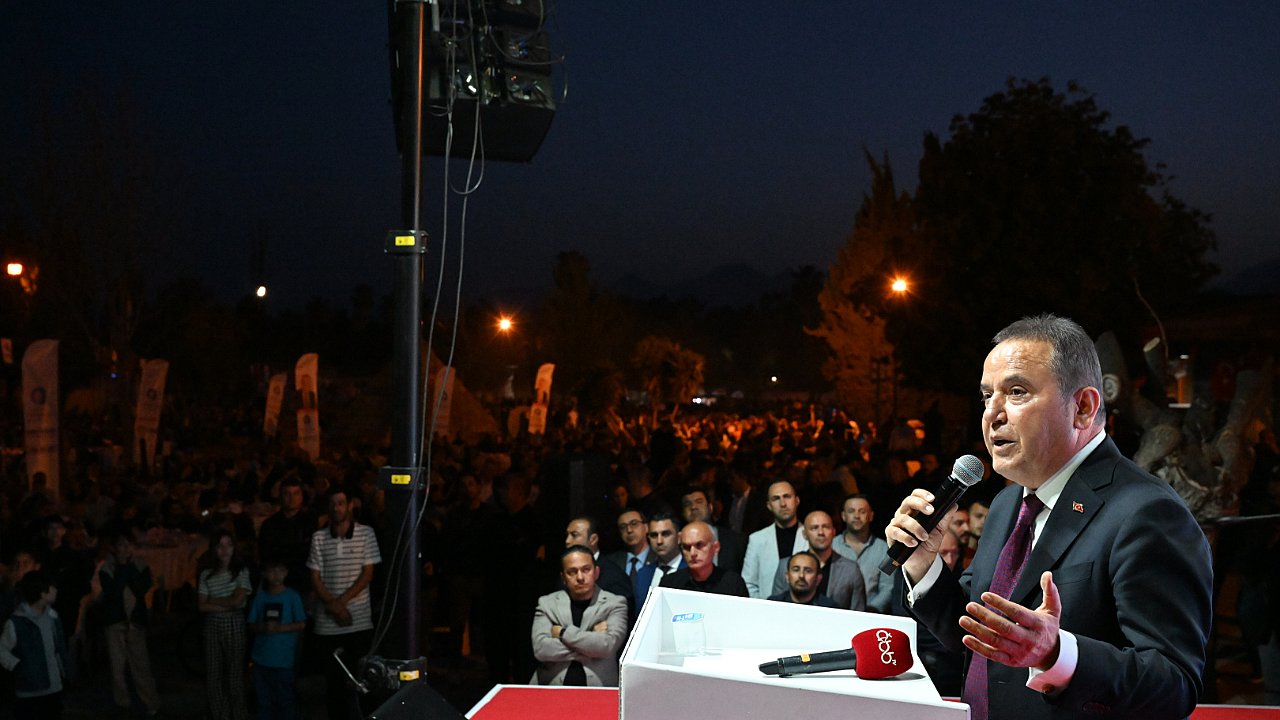 EN FAZLA MAAŞI ÖDEMENİN GURURUNU YAŞIYORUM