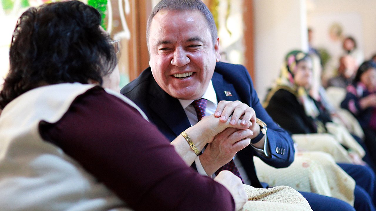 HERKESİN BAŞKANI