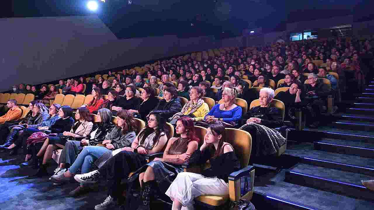 Kadın Oyunları Festivali Başladı