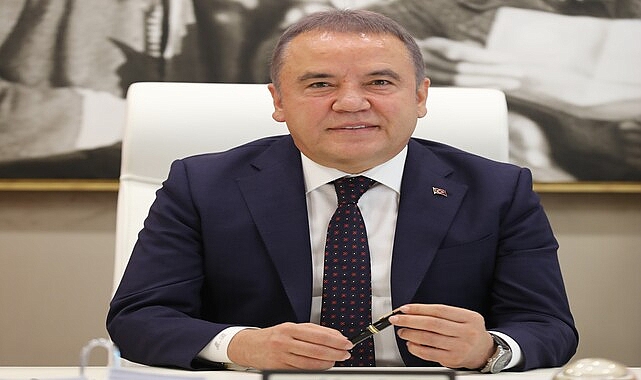 Kadınlarımız Her Zaman Baş Tacımızdır