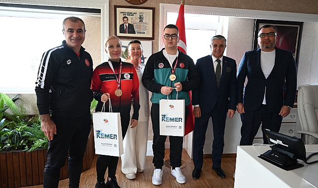 Karateciler Kemer’e 2 altın madalya ile döndü