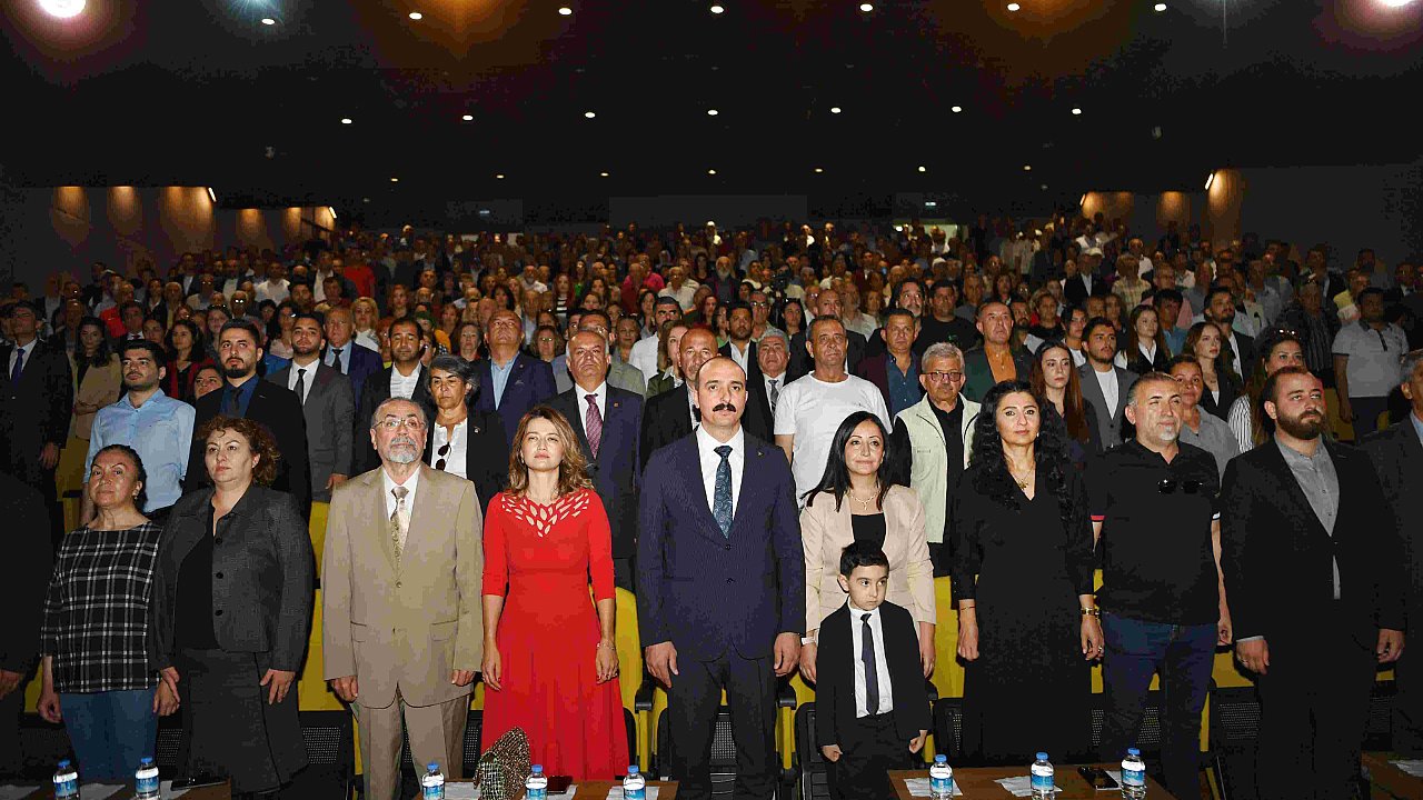 CEM BAŞKAN MAZBATASINI ALDI