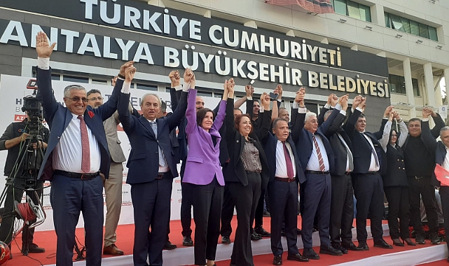 TOPALOĞLU, BÖCEK’İN GÖREVE BAŞLAMA TÖRENİNE KATILDI