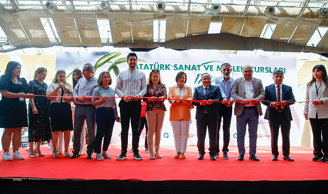 ATASEM 17. YILSONU SERGİSİ AÇILDI