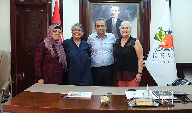 TİYATRO TOPLULUĞU’NDAN ZİYARET
