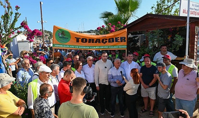 İKTİDARA ÜÇAĞIZ TEPKİSİ