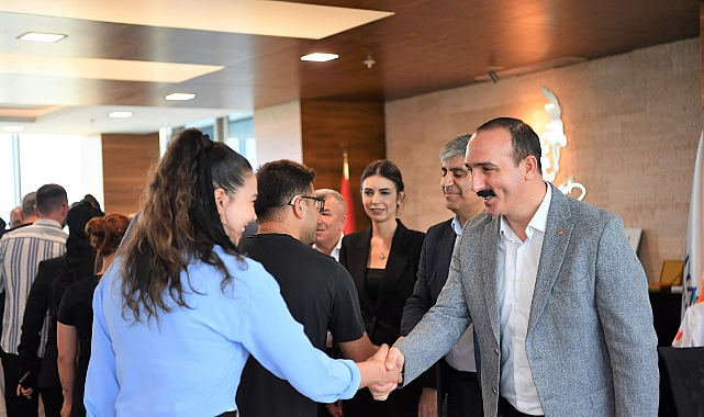 PERSONELLE BAYRAMLAŞTI