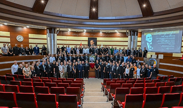 BAŞKAN BAHAR’A ATSO MECLİSİNDE VEDA