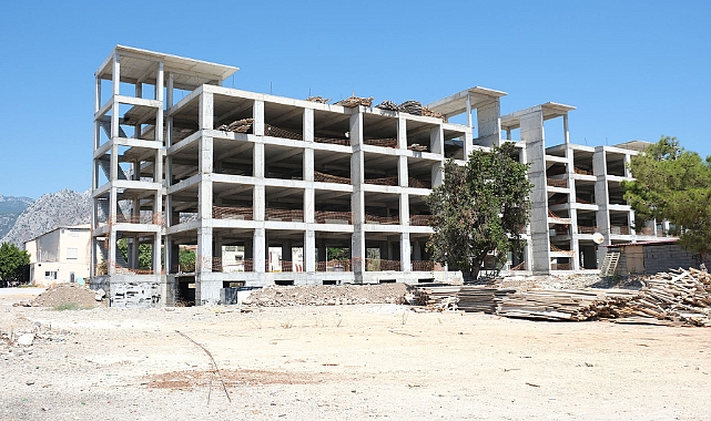 DENİZCİLİK FAKÜLTESİ VE YURT BİNASINDA ÇALIŞMALAR SÜRÜYOR