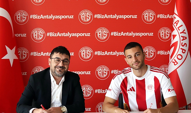EMRECAN UZUNHAN RESMİ İMZAYI ATTI