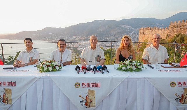 19. ALANYA ULUSLARARASI CAZ FESTİVALİ YILDIZLAR GEÇİDİNE SAHNE OLACAK