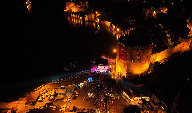 19. ULUSLARARASI ALANYA CAZ FESTİVALİ’NDE GERİ SAYIM BAŞLADI