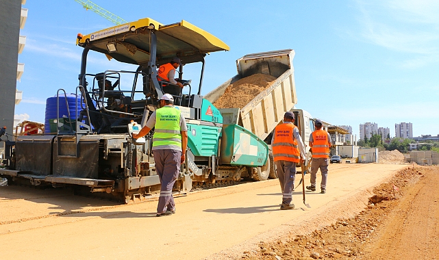 AKSU ALTINTAŞ’TA 35 KİLOMETRE YENİ YOL AÇILDI