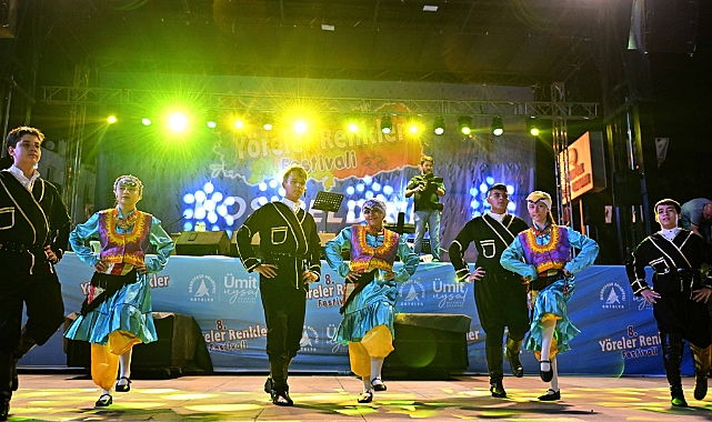 FESTİVALDE KARADENİZ GECESİ