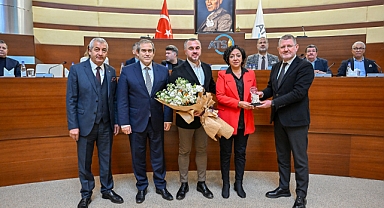 “ASGARİ ÜCRETTE HEM İŞÇİ HEM İŞVEREN GÖZETİLMELİ”