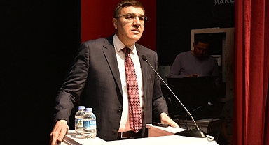 MAKÜ BEST’TE YAPAY ZEKA DEVRİMİ KONUŞULDU