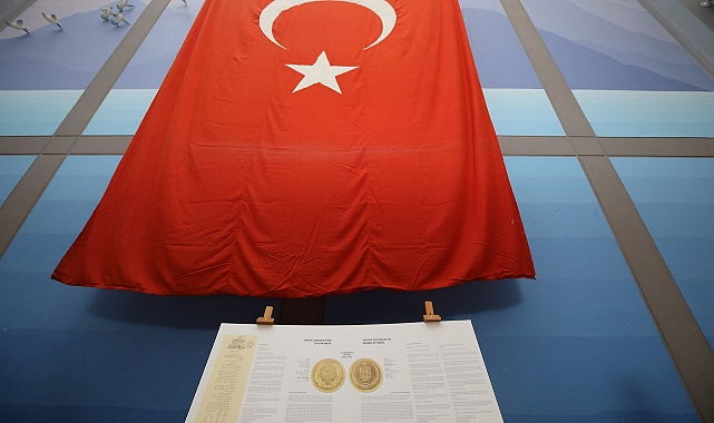 TÜRKİYE CUMHURİYETİ'NİN İLK ALTIN PARASI 100. YILINDA AKDENİZ ÜNİVERSİTESİ'NDE