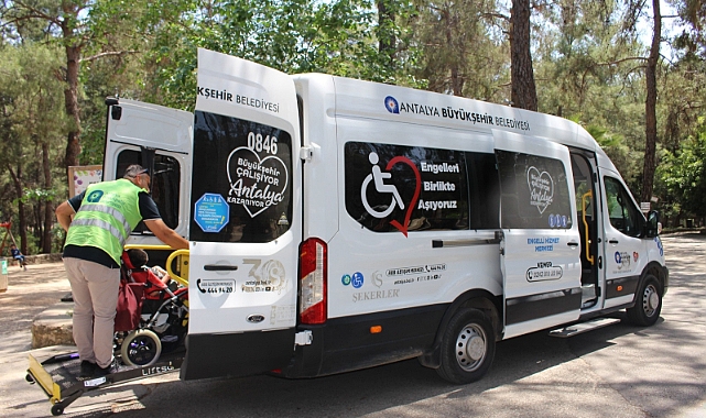 ENGELSİZ HİZMET ARACI HAYAT KOLAYLAŞTIRIYOR 