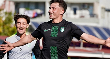 MANAVGAT BELEDİYESPOR YENİDEN LİDER