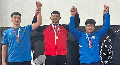 MANAVGAT BELEDİYESİ GÜREŞÇİLERİ ANTALYA SEÇMELERİNDE ÜÇ ŞAMPİYONLUK KAZANDI 