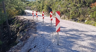 BÜYÜKŞEHİR EKİPLERİNİN KARLA MÜCADELE ÇALIŞMASI SÜRÜYOR