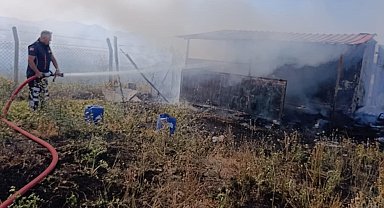 Barınak yangında kullanılamaz hale geldi