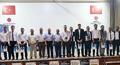 Din görevlileri ezan ve hutbe yarışmasında yarıştı