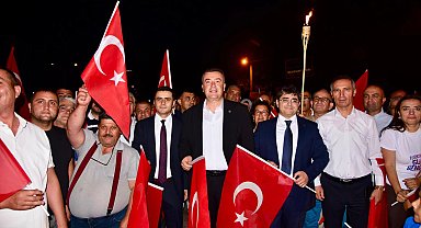 Eğirdir tek yürek oldu