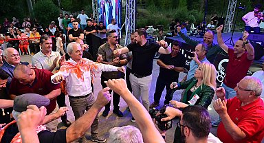 Korkuteli Varsak Yaylası'nda vişne şenliği