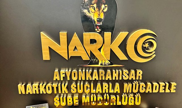 Sokak satıcılarına operasyona 2 tutuklama