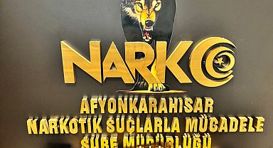 Sokak satıcılarına operasyona 2 tutuklama